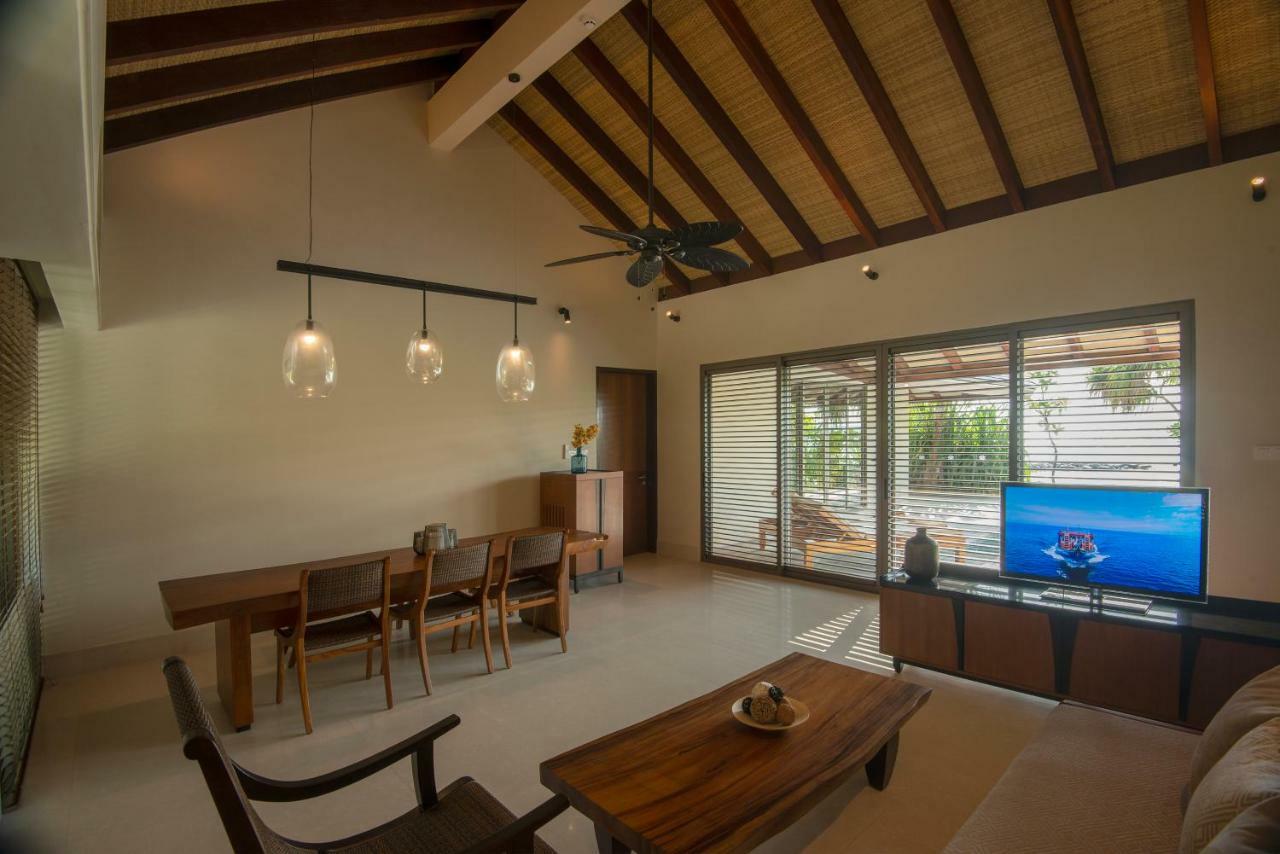 The Residence Maldives At Dhigurah Dhigurah  Dış mekan fotoğraf